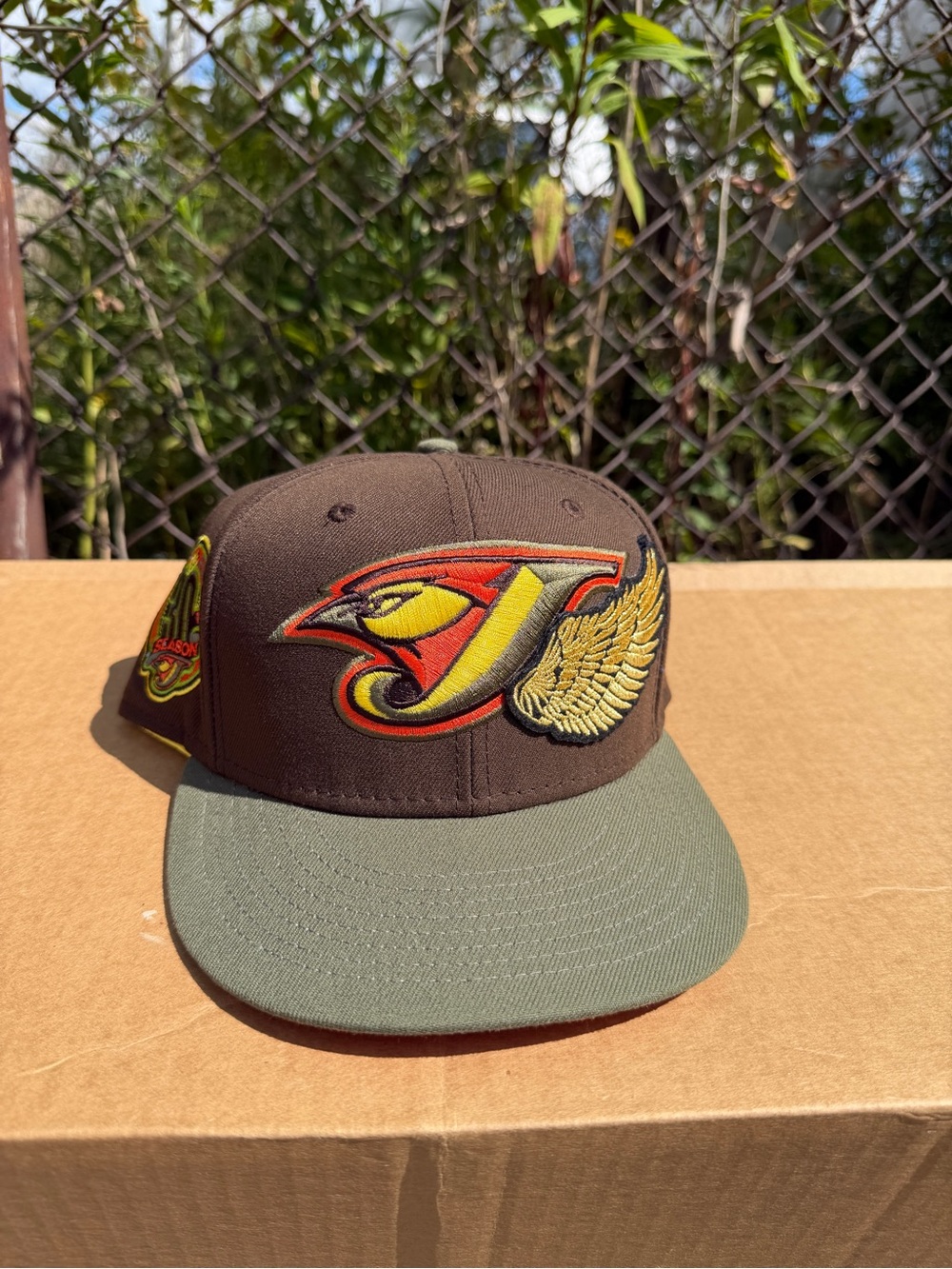 New Era 59FIFTY Toronto Blue Jays Fitted
Custom
Army Green / Brown
Size 7 3/4